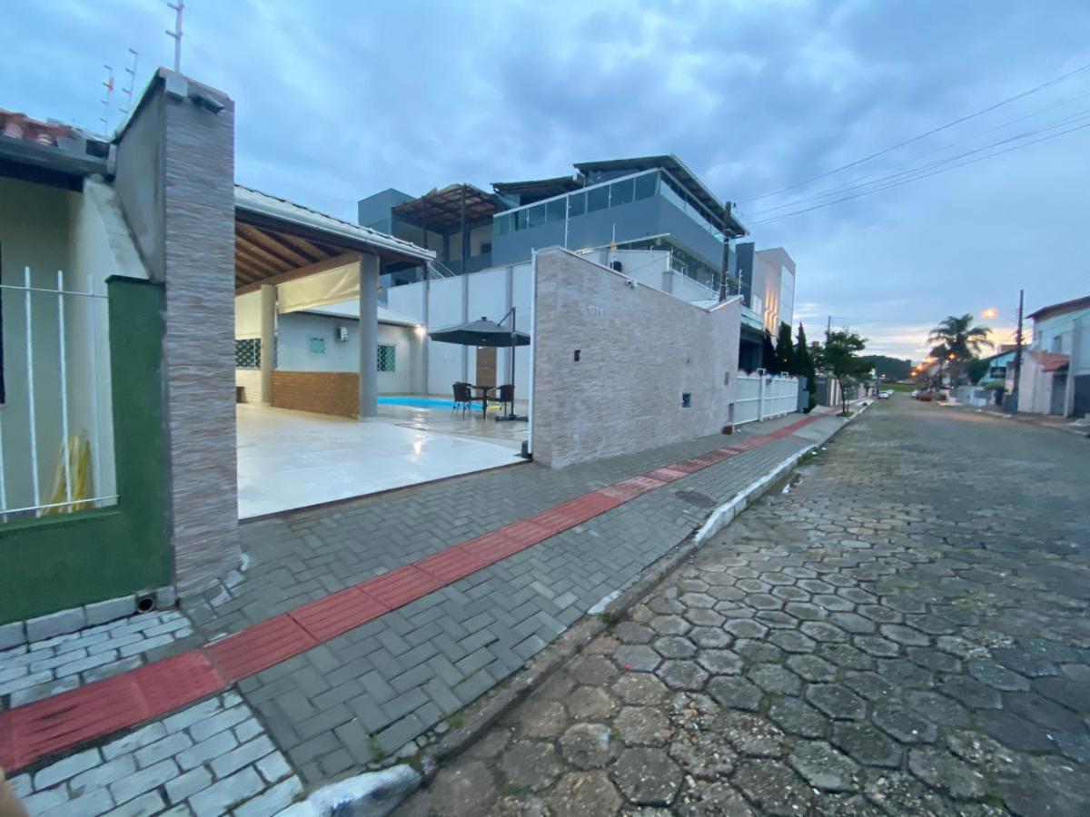 Casa No Centro De Balneario Camboriu Villa Luaran gambar